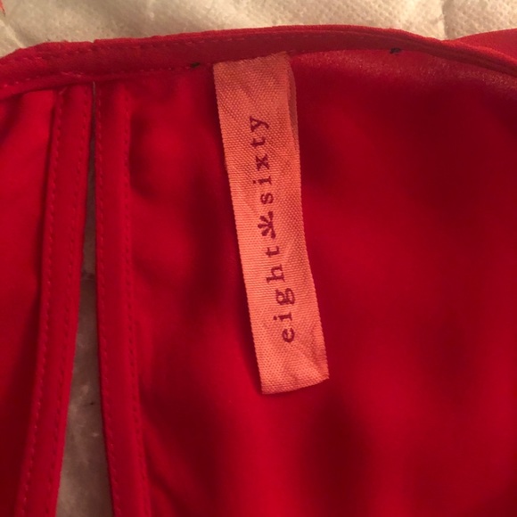 Eight Sixty Zipper Detail Sleeveless Top - Picture 3 of 3